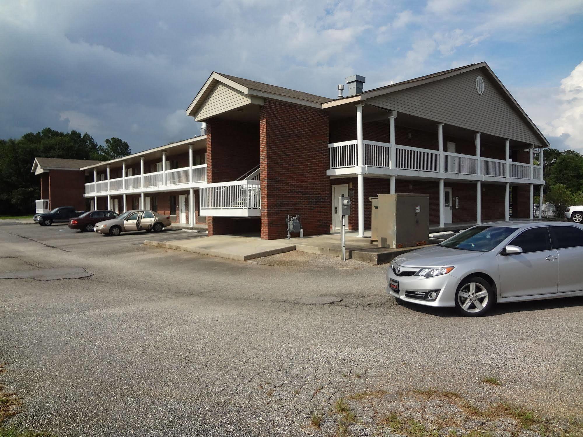 Best Inn Formerly Known As M Star Hotel Chickasaw Eksteriør billede